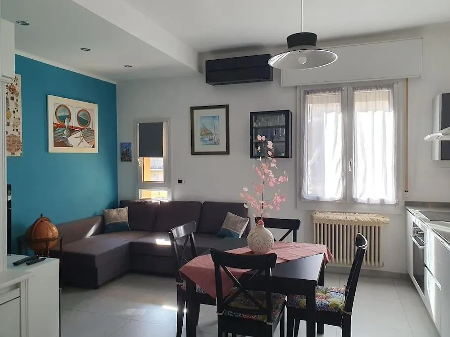 Trilocale Tanholydays Apartman Bologna Olaszország